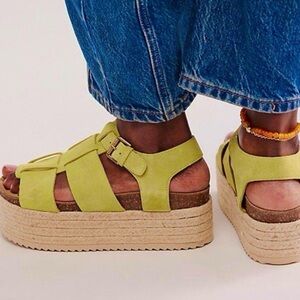 New Free People Marine Dream Flatform Sandals Shoes Green Suede Pistachio 39